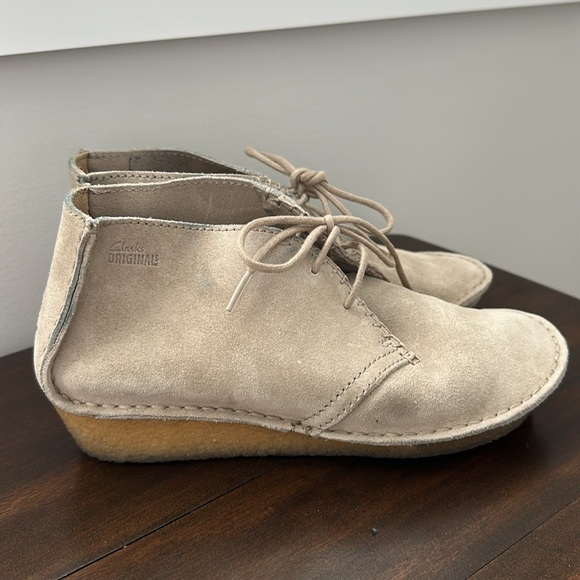 Clarks Originals Fairway Field leather suede moccasin Loafer 6.5 - Picture 4 of 11